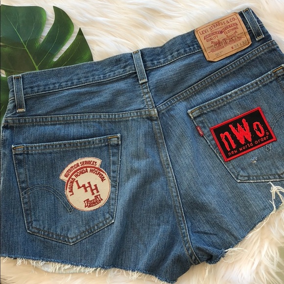 NWT | LEVIS Relaxed Boot Shorts | Denim | 34W - Picture 2 of 4